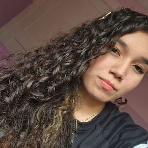 Meet your Posher, Fatima